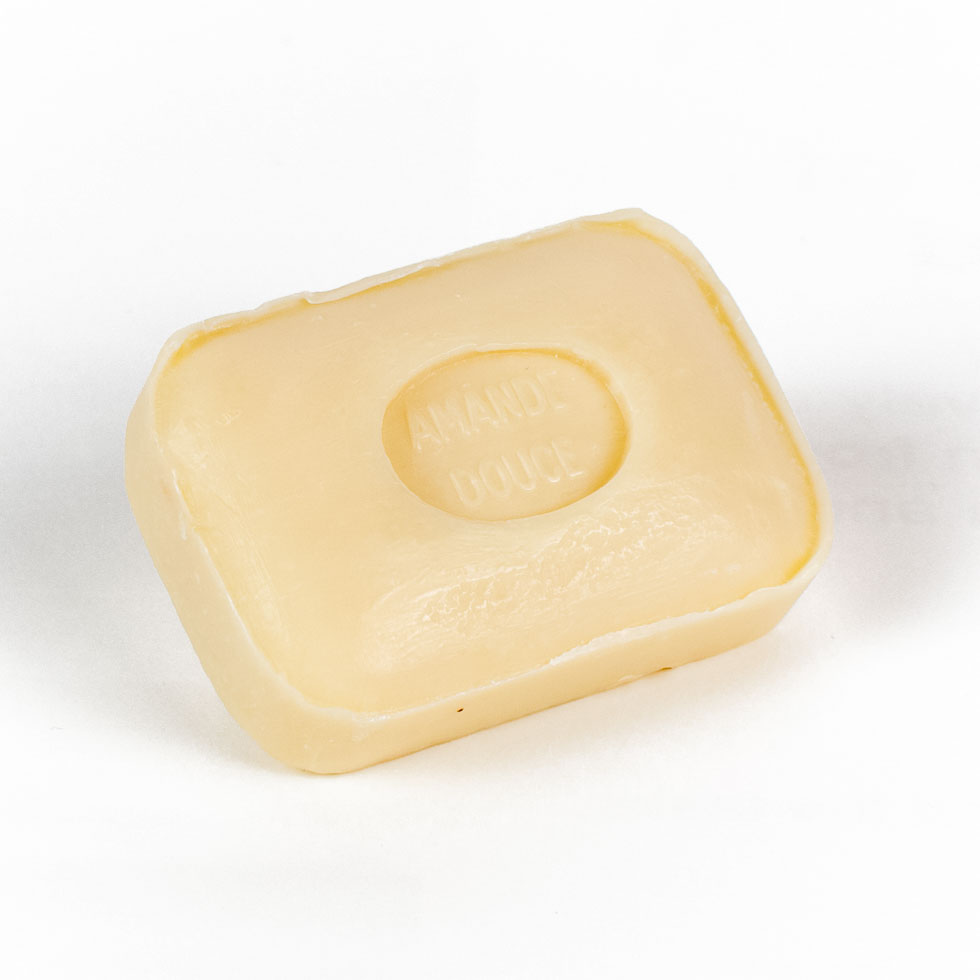 S100AMA_savon-marseille-soap-amande-douce-sweet-almond-100g-serail-2.jpg